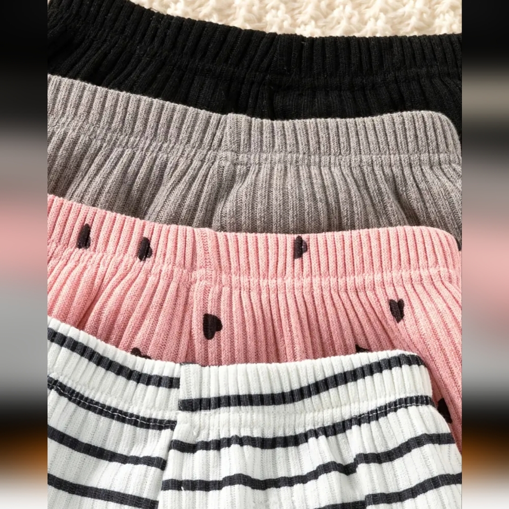 Ribbed Knit Shorts Set with Drawstrings - Picture 4 of 6
